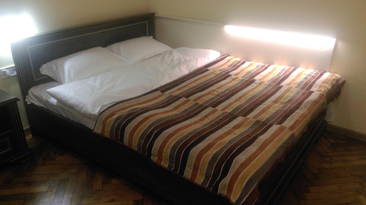 Apartment On Khorvatska Street Lviv Luaran gambar