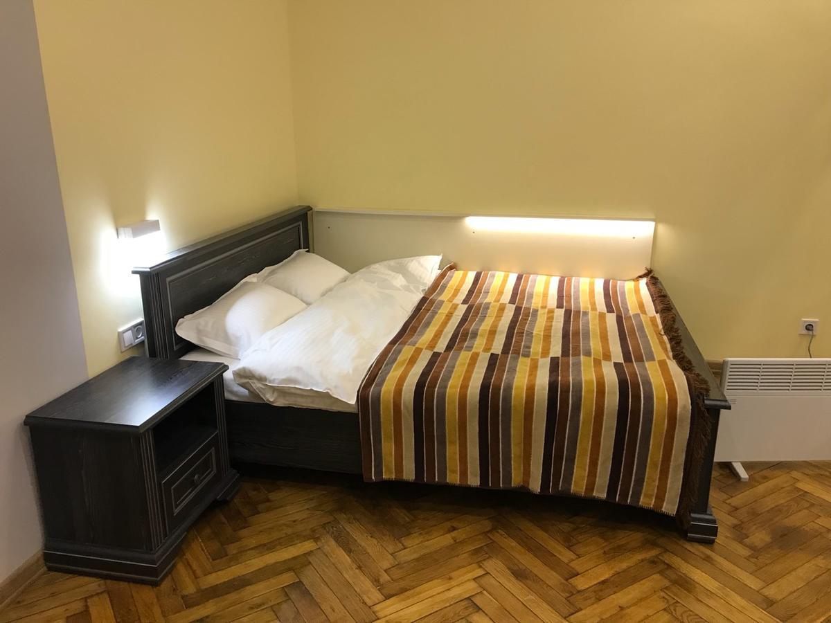 Apartment On Khorvatska Street Lviv Luaran gambar