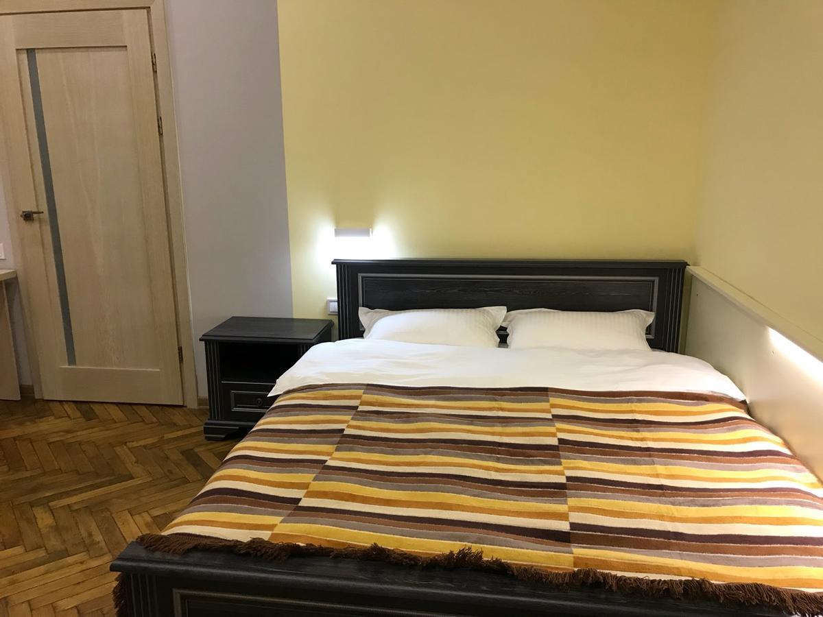 Apartment On Khorvatska Street Lviv Luaran gambar